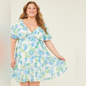 NWT Arula Natasha Floral Dress Size XL